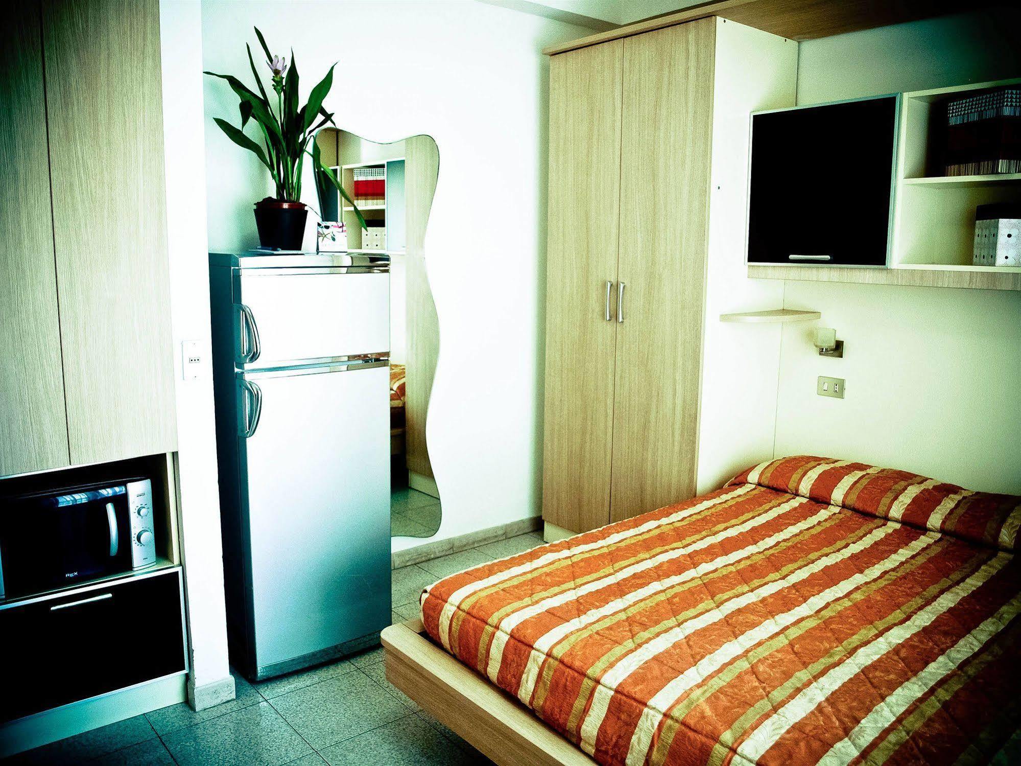 Residence Internazionale Rimini Exterior foto